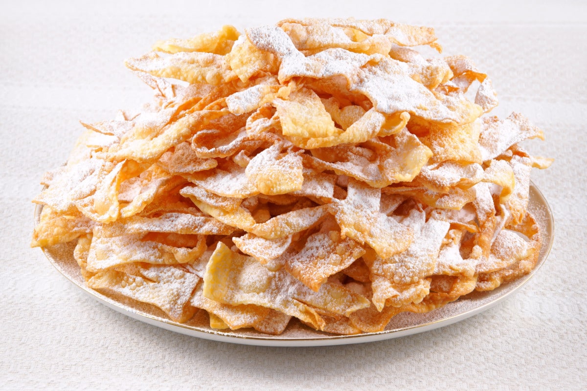 Připravuji rychlá a křupavá italská křidélka pouze ze dvou ingrediencí. Moje tchyně tvrdí, že jí se daří lépe.