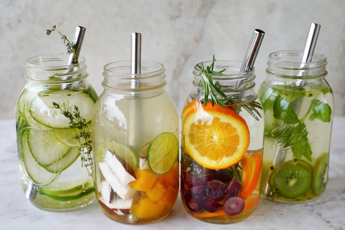 Recept na detoxikační nápoj. Čistí játra, zvyšuje energii a zlepšuje zdravotní stav.