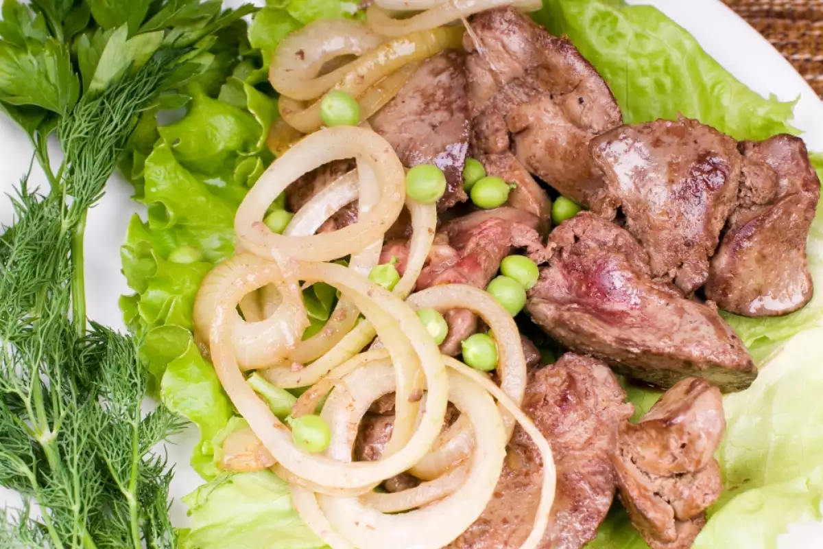 Tolik času lze játra skladovat v mrazáku. Mnohem méně než kuře.