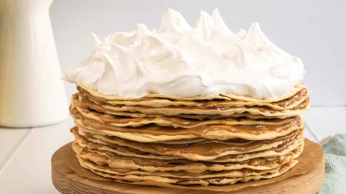 Dort „Rogel“: recept s velkým množstvím dulce de leche a tajemstvím dokonalé italské meringy.